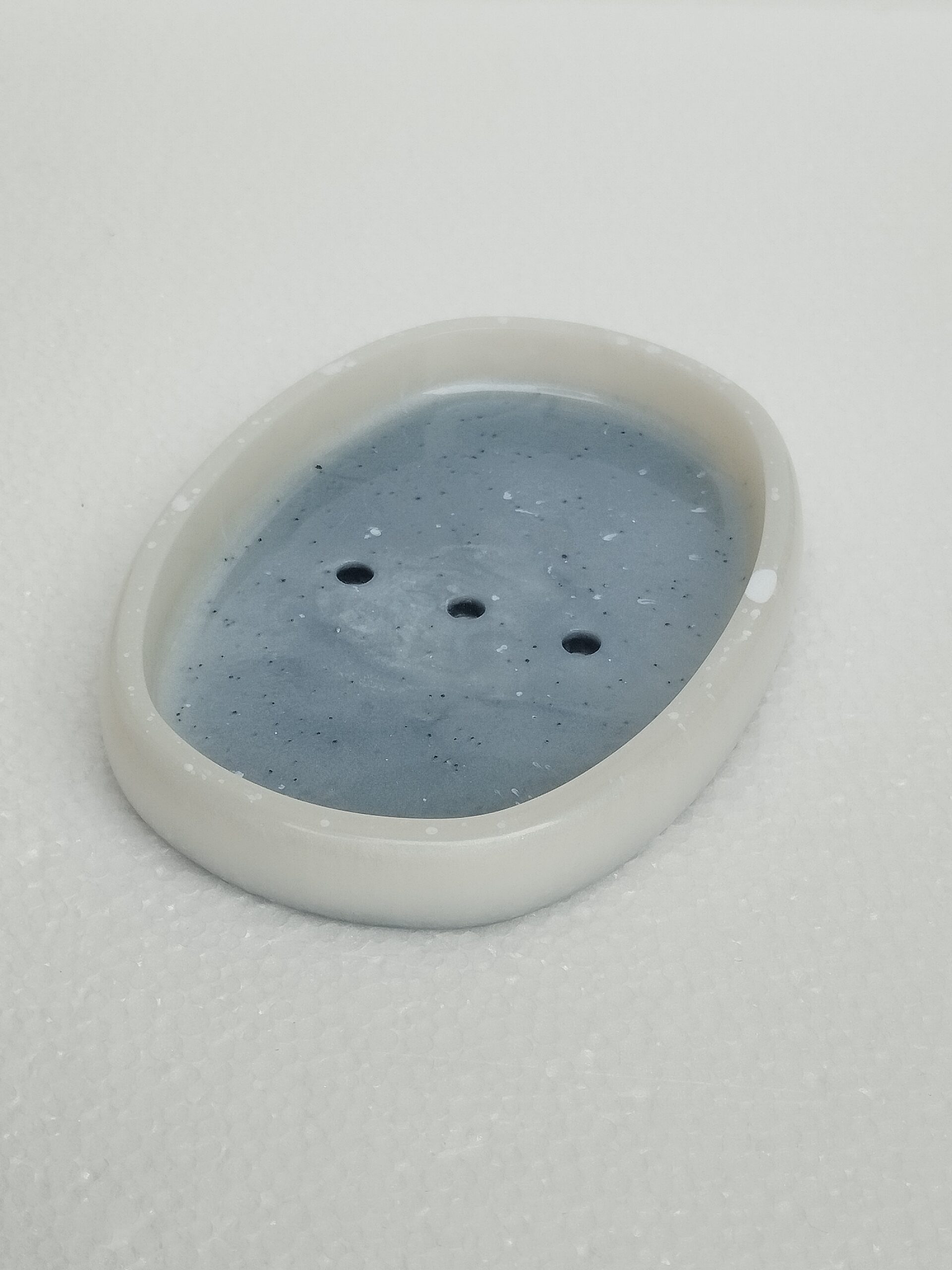 Porte-savon gris clair, blanc moucheté - Résine époxy