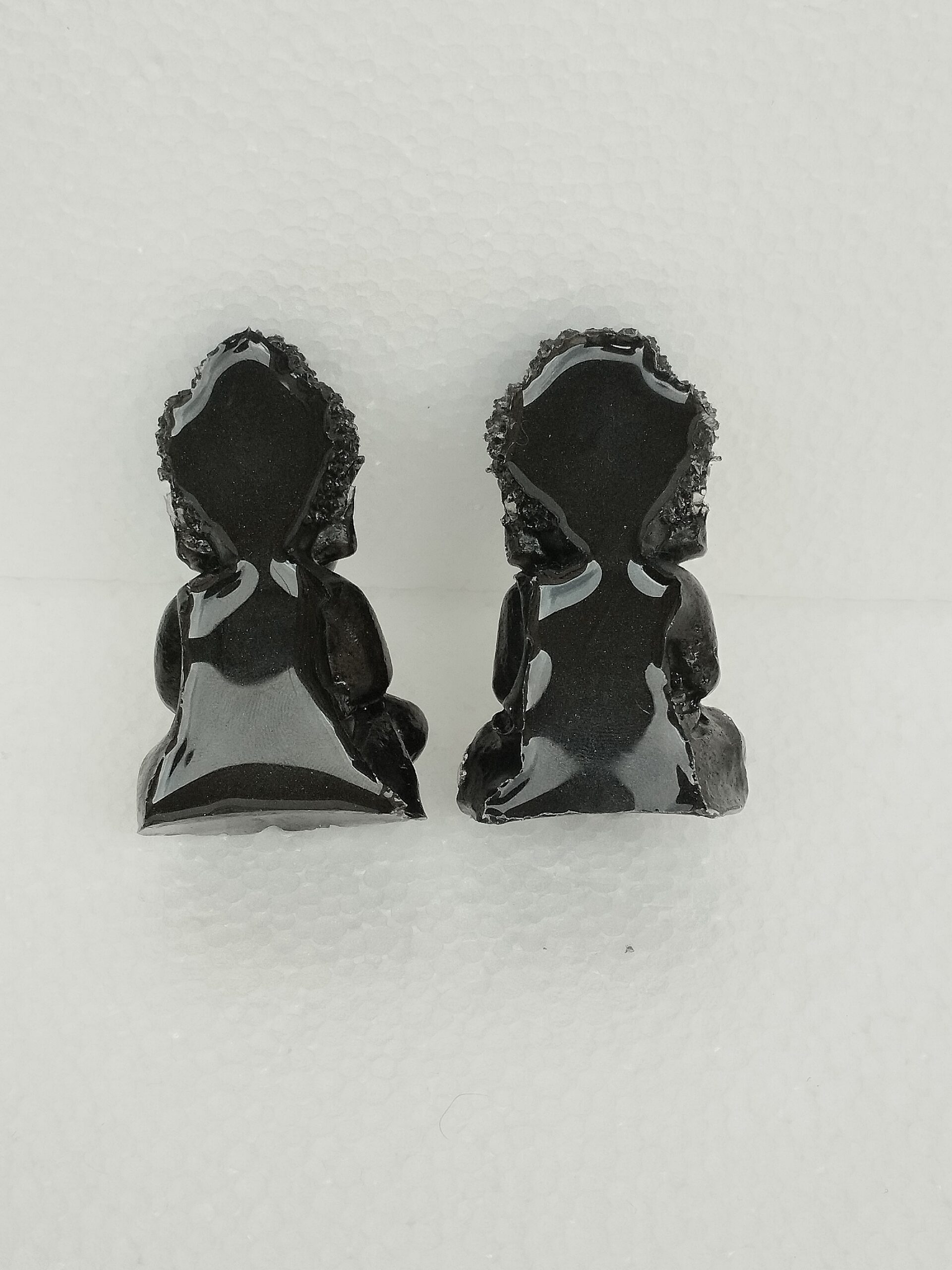 Duo de Bouddhas Méditation en Résine Époxy Noire – Image 3